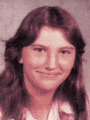 Penelopie "Penny" (Decker) Hutchison